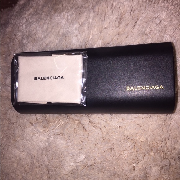 BALENCIAGA SUNGLASSES - NEW NEW WITH TAGS - Picture 8 of 8